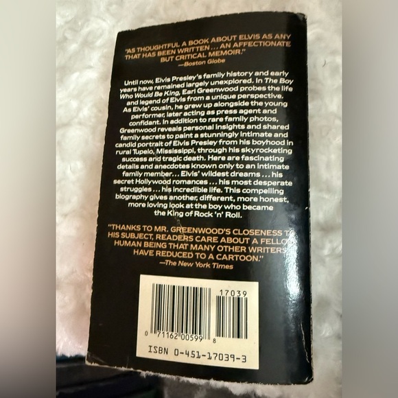 The Boy Who Would Be King: An Intimate Portrait of Elvis Presley by His Cousin - Picture 2 of 2